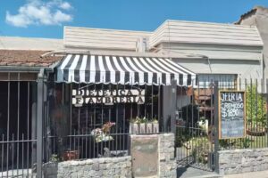 Diet&eacute;tica y Fiambrer&iacute;a La Casita