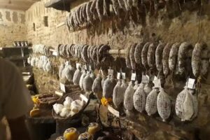 El Sótano De Los Quesos