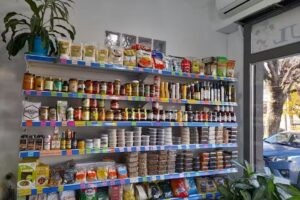 Granja, dietética y fiambreria Rincon Azul