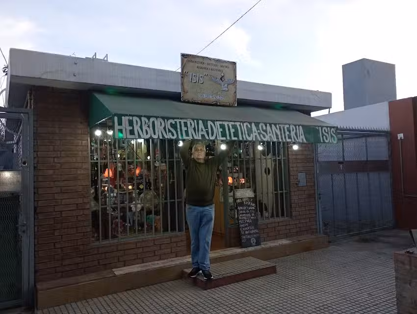 Herborister&iacute;a Isis