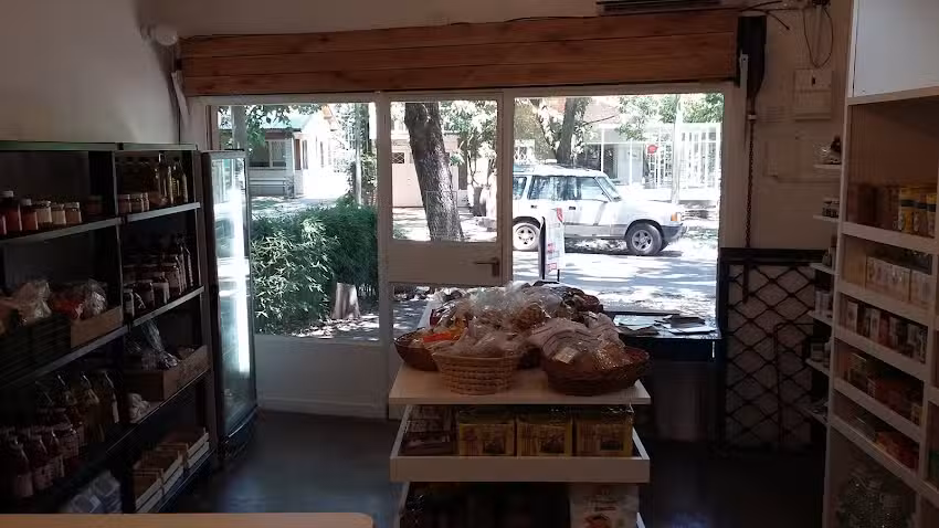 Mujumama Bioalmac&eacute;n