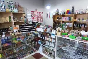 Nakaw&eacute; &ndash; Santer&iacute;a, Herborister&iacute;a y Diet&eacute;tica