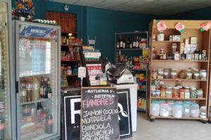 RICO: Rotiseria, Dietetica y Almacen