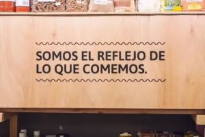 Tiendas Eatwell &ndash; Dinosaurio Mall (Ruta 20)