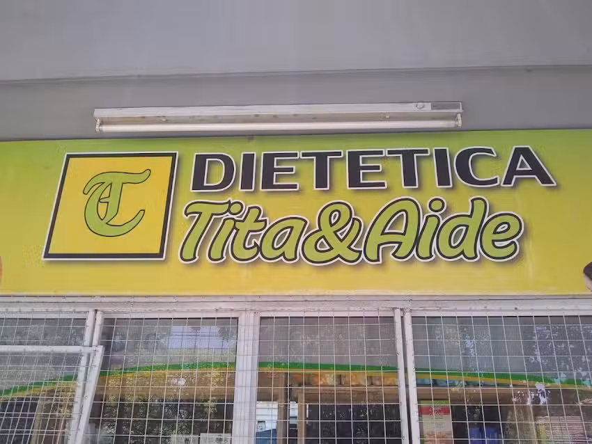 Tita y Aide Diet&eacute;tica